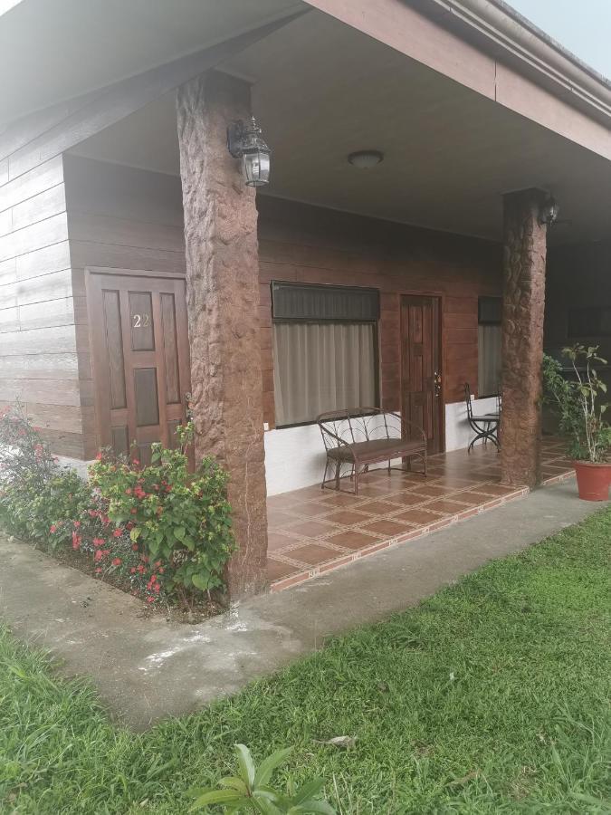 Hotel Vale'S Chiles  Екстериор снимка