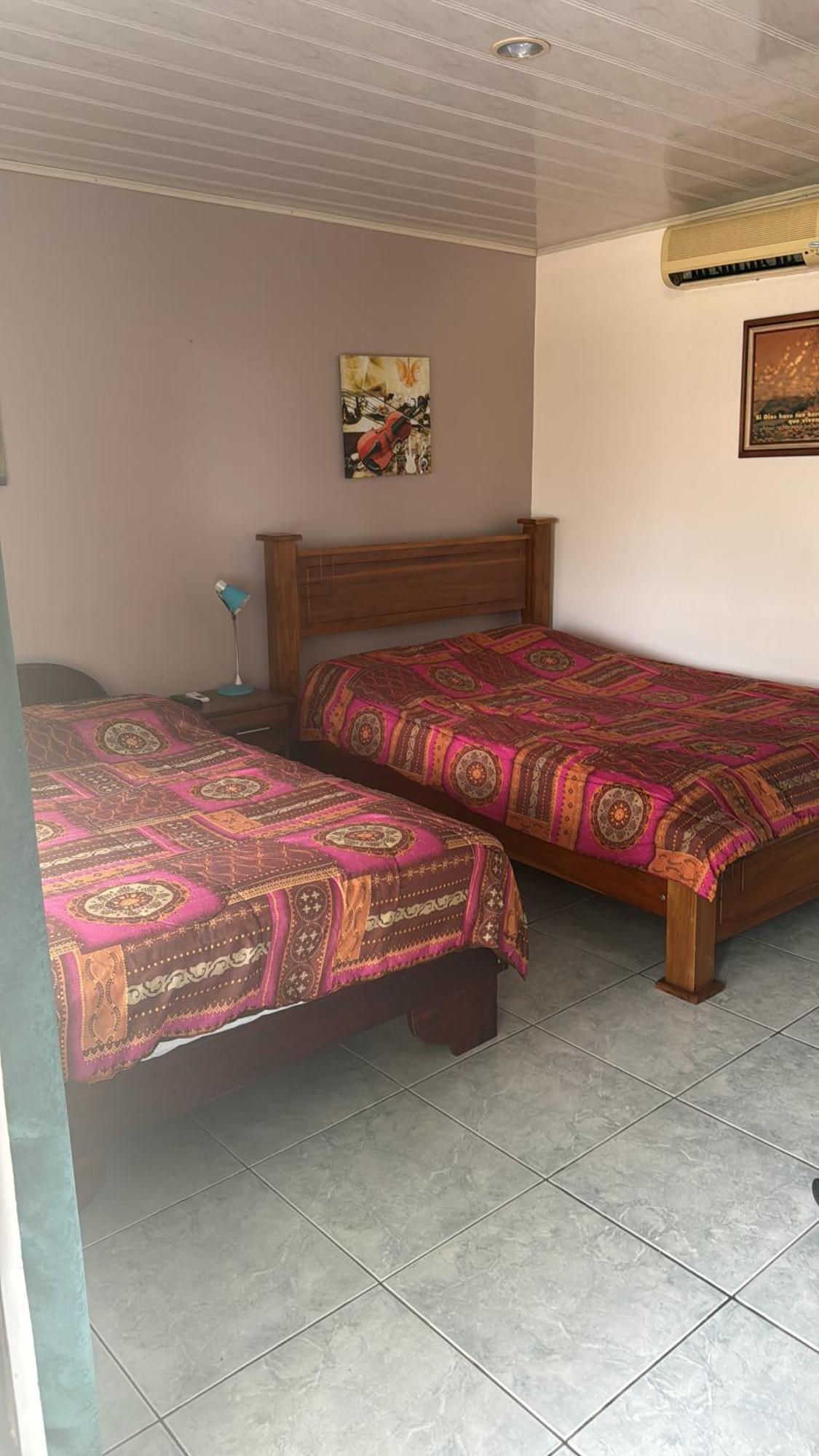 Hotel Vale'S Chiles  Екстериор снимка