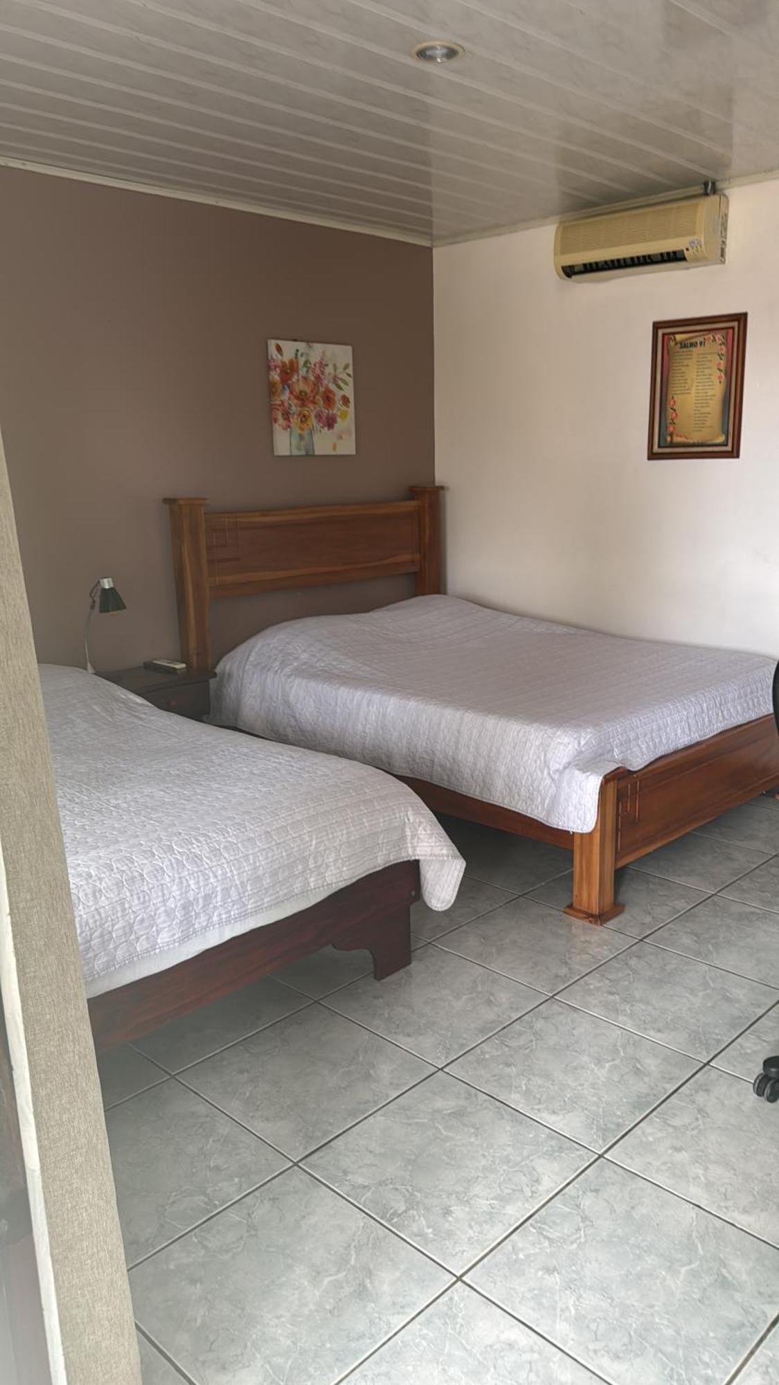 Hotel Vale'S Chiles  Екстериор снимка